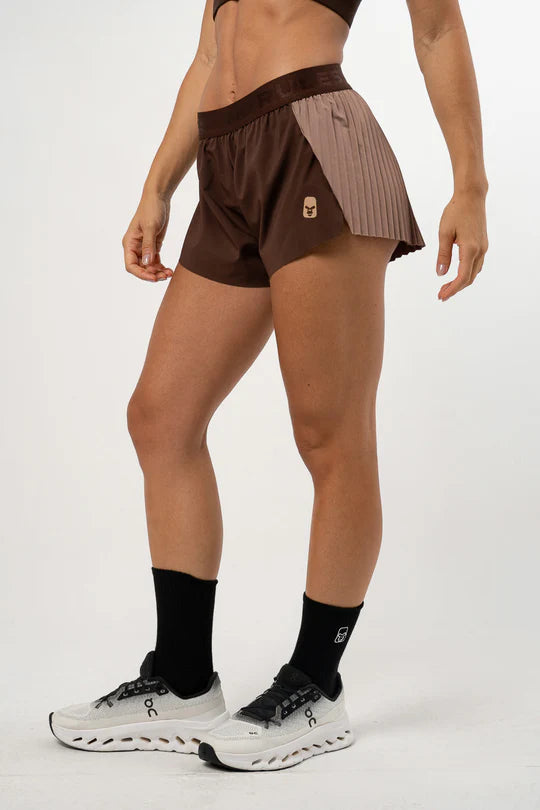 Short running Performance Chocolate sin lycra