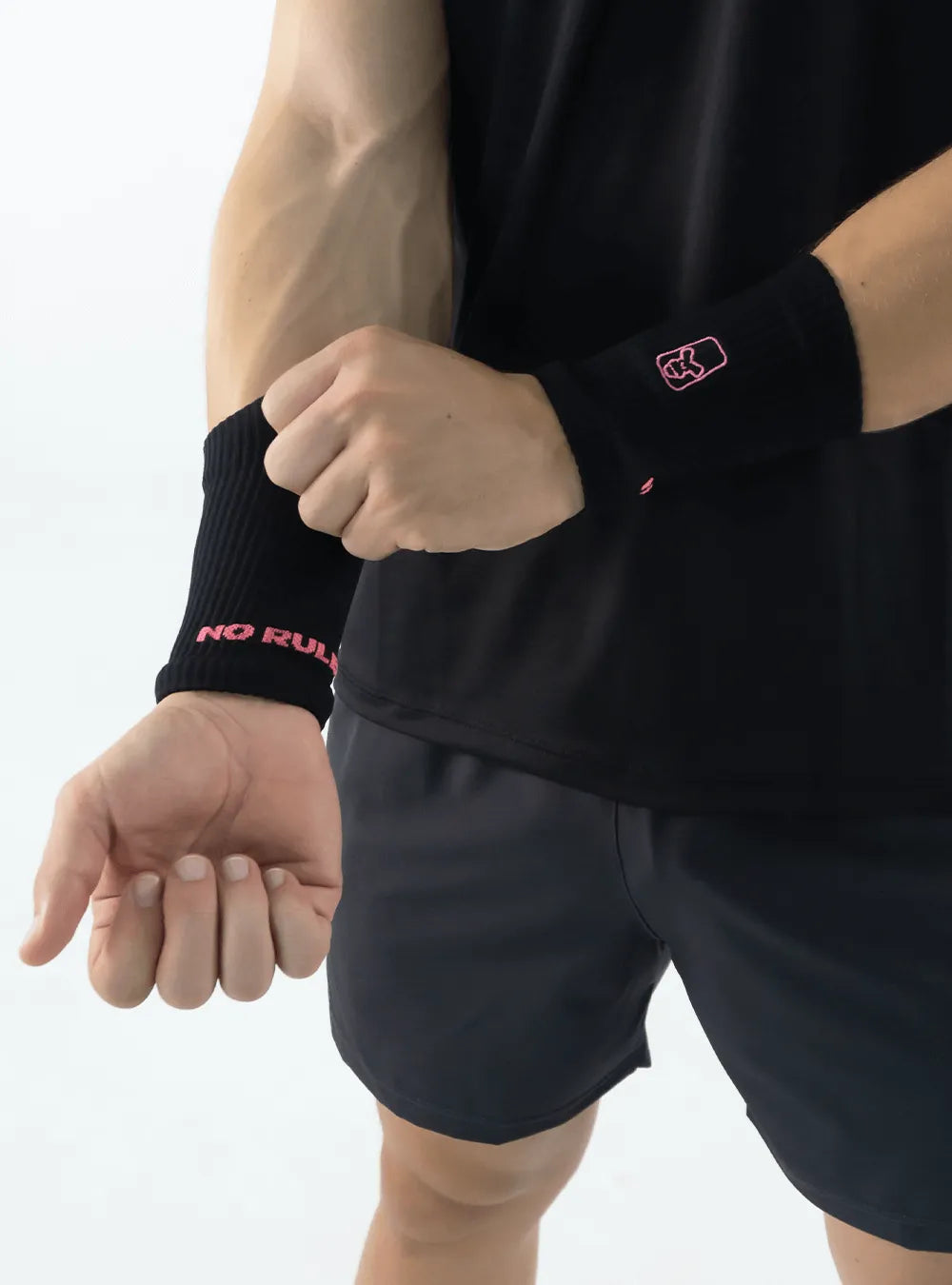 Wrist Bands Negro/Rosa
